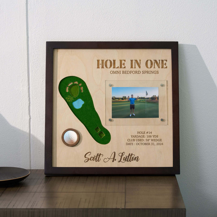 Hole in one display with picture